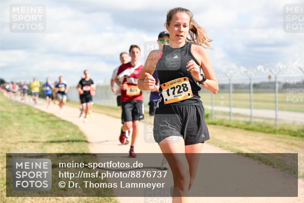 14.09.2025 - Airport Race Dr. Thomas Lammeyer http://msf.ph/oto/8876737 14.09.2025 12:21:37 Laufen 1728 meine-sportfotos.de