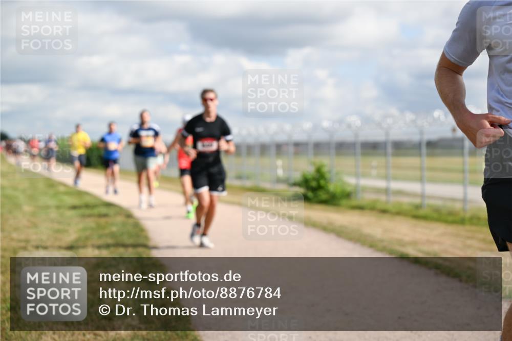 14.09.2025 - Airport Race Dr. Thomas Lammeyer http://msf.ph/oto/8876784 14.09.2025 12:21:40 Laufen  meine-sportfotos.de