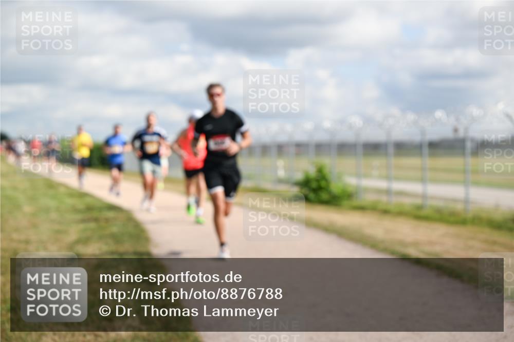 14.09.2025 - Airport Race Dr. Thomas Lammeyer http://msf.ph/oto/8876788 14.09.2025 12:21:40 Laufen  meine-sportfotos.de