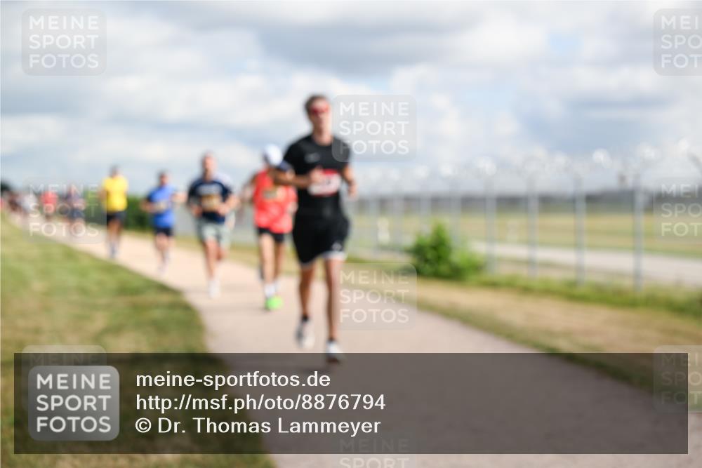 14.09.2025 - Airport Race Dr. Thomas Lammeyer http://msf.ph/oto/8876794 14.09.2025 12:21:40 Laufen  meine-sportfotos.de