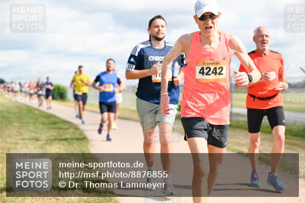 14.09.2025 - Airport Race Dr. Thomas Lammeyer http://msf.ph/oto/8876855 14.09.2025 12:21:44 Laufen 4242 meine-sportfotos.de