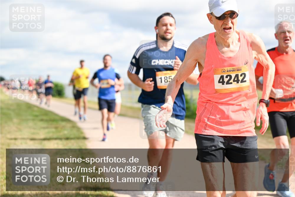 14.09.2025 - Airport Race Dr. Thomas Lammeyer http://msf.ph/oto/8876861 14.09.2025 12:21:44 Laufen 185, 42, 4242 meine-sportfotos.de