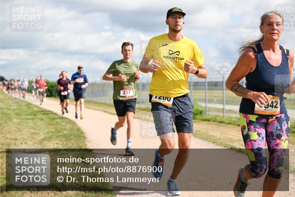 14.09.2025 - Airport Race Dr. Thomas Lammeyer http://msf.ph/oto/8876900 14.09.2025 12:21:49 Laufen 237, 1200, 942 meine-sportfotos.de