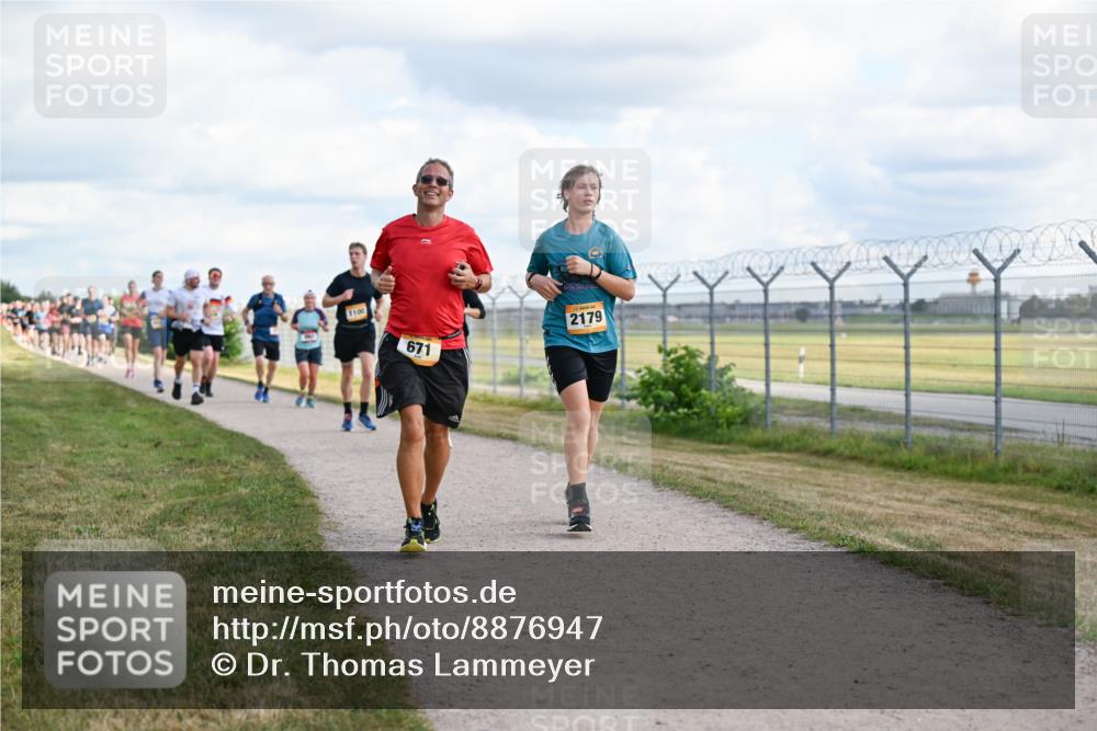 14.09.2025 - Airport Race Dr. Thomas Lammeyer http://msf.ph/oto/8876947 14.09.2025 12:21:57 Laufen 1100, 671, 2179 meine-sportfotos.de