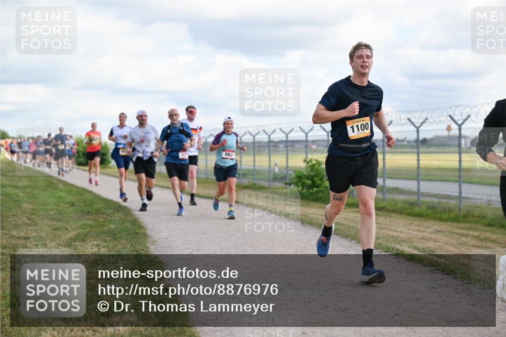 14.09.2025 - Airport Race Dr. Thomas Lammeyer http://msf.ph/oto/8876976 14.09.2025 12:22:01 Laufen 863, 1100, 914 meine-sportfotos.de