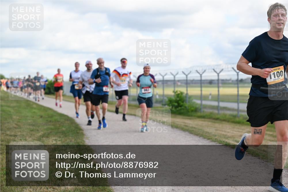 14.09.2025 - Airport Race Dr. Thomas Lammeyer http://msf.ph/oto/8876982 14.09.2025 12:22:02 Laufen 1100 meine-sportfotos.de