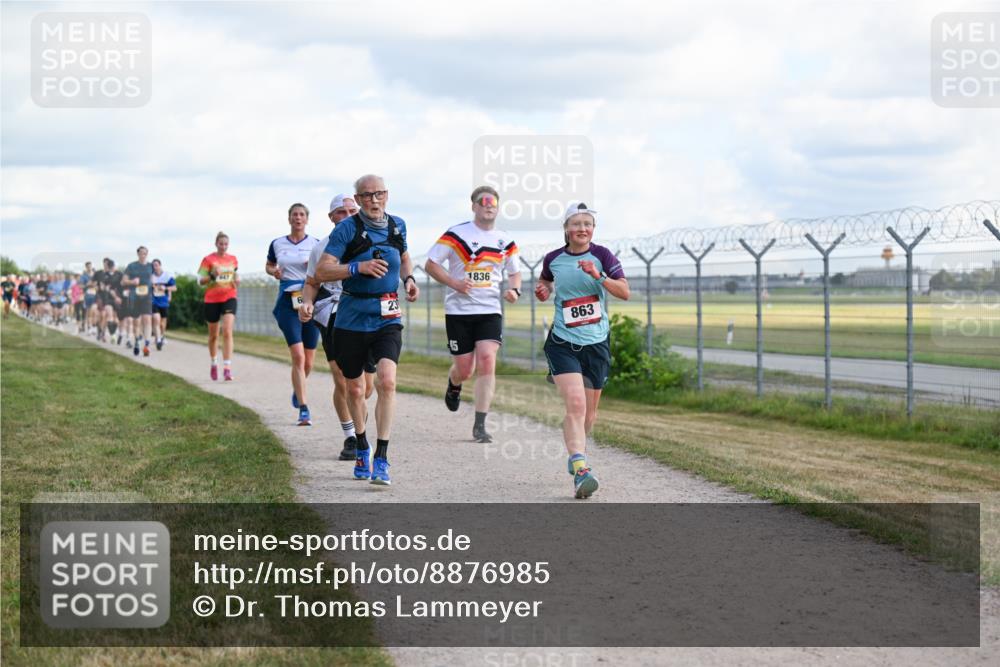 14.09.2025 - Airport Race Dr. Thomas Lammeyer http://msf.ph/oto/8876985 14.09.2025 12:22:03 Laufen 15, 1836, 863 meine-sportfotos.de