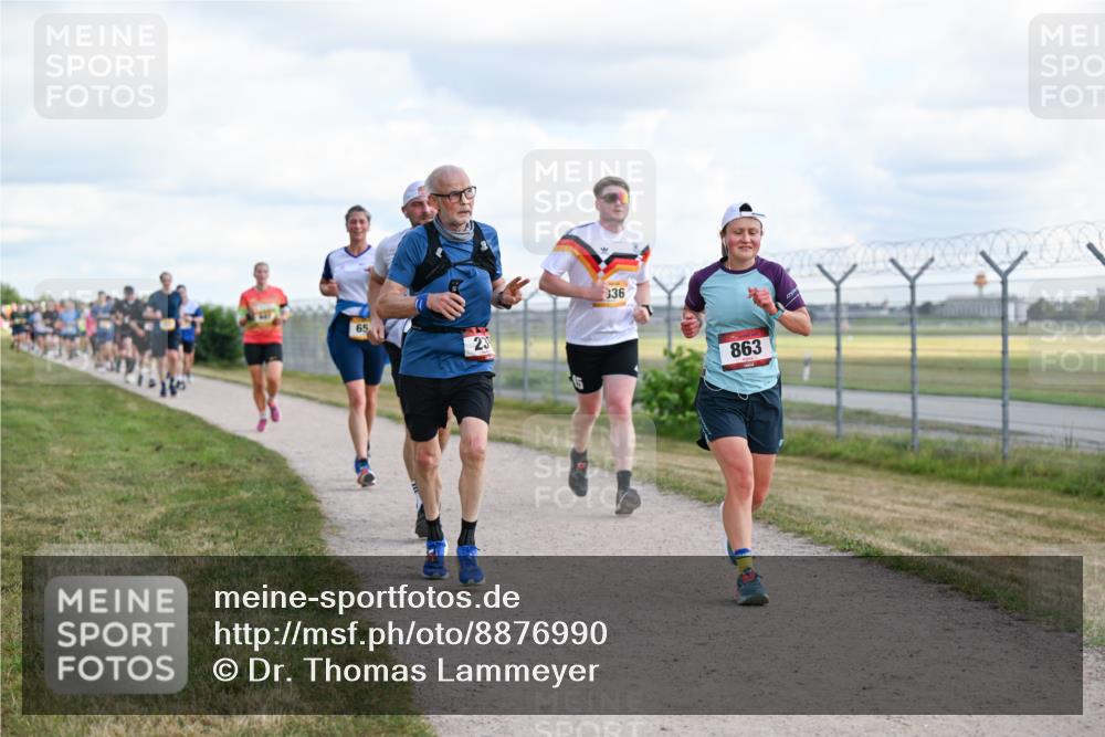 14.09.2025 - Airport Race Dr. Thomas Lammeyer http://msf.ph/oto/8876990 14.09.2025 12:22:04 Laufen 65, 336, 5, 863 meine-sportfotos.de