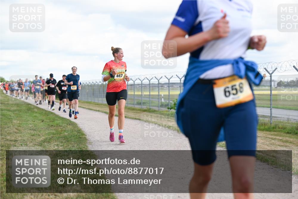 14.09.2025 - Airport Race Dr. Thomas Lammeyer http://msf.ph/oto/8877017 14.09.2025 12:22:08 Laufen 437, 647, 658 meine-sportfotos.de