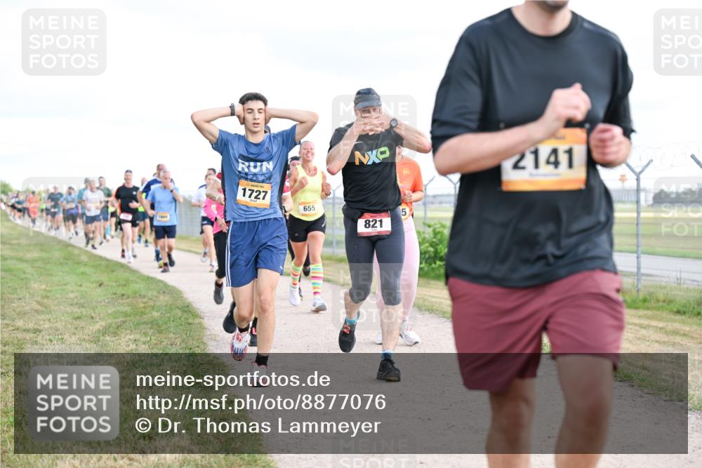14.09.2025 - Airport Race Dr. Thomas Lammeyer http://msf.ph/oto/8877076 14.09.2025 12:22:17 Laufen 1727, 655, 821, 5, 2141 meine-sportfotos.de