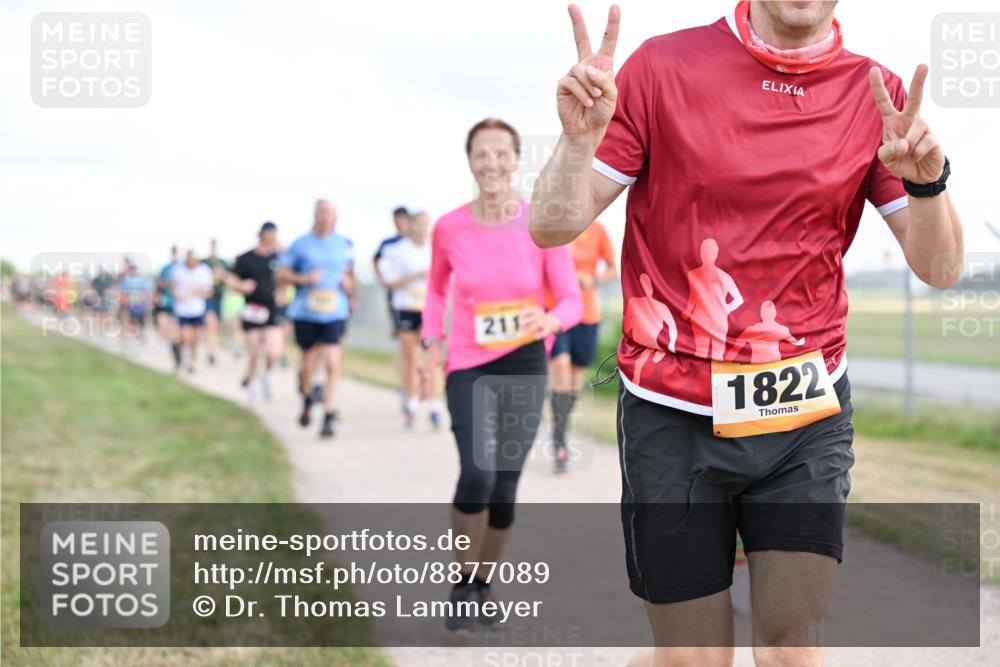 14.09.2025 - Airport Race Dr. Thomas Lammeyer http://msf.ph/oto/8877089 14.09.2025 12:22:20 Laufen 211, 1822 meine-sportfotos.de