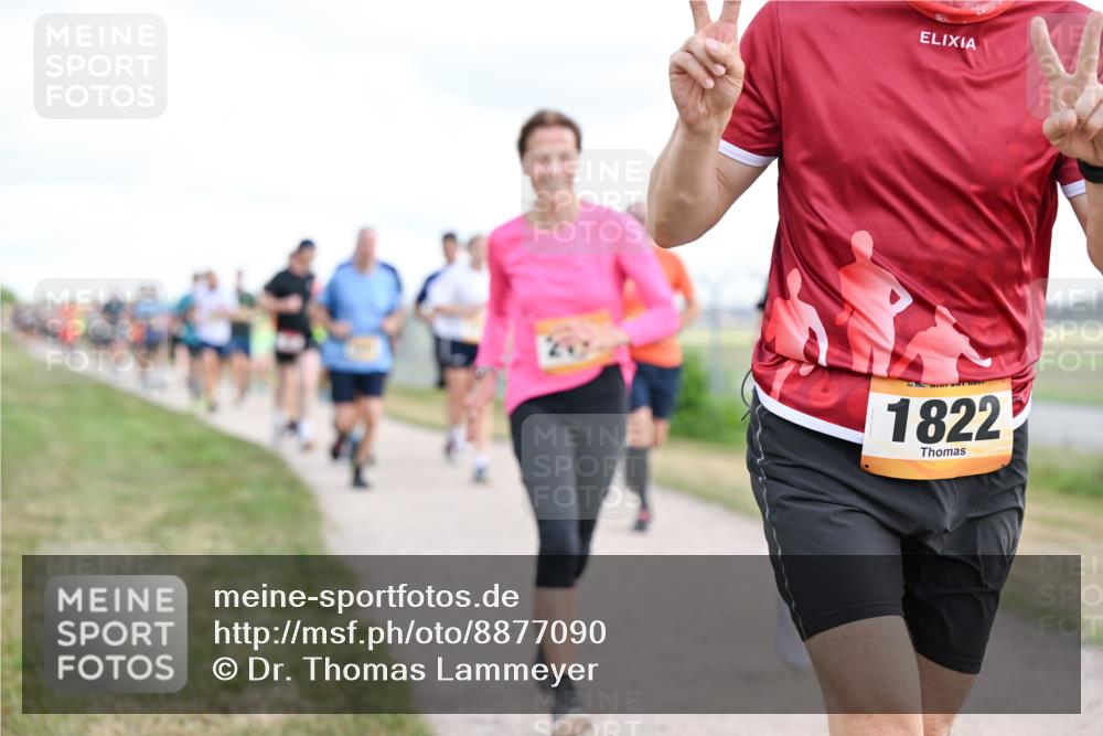 14.09.2025 - Airport Race Dr. Thomas Lammeyer http://msf.ph/oto/8877090 14.09.2025 12:22:21 Laufen 1822 meine-sportfotos.de
