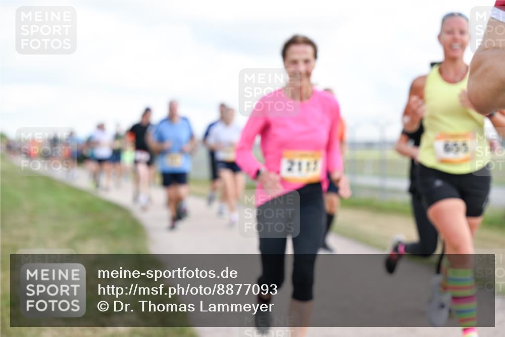 14.09.2025 - Airport Race Dr. Thomas Lammeyer http://msf.ph/oto/8877093 14.09.2025 12:22:21 Laufen 655, 2111 meine-sportfotos.de