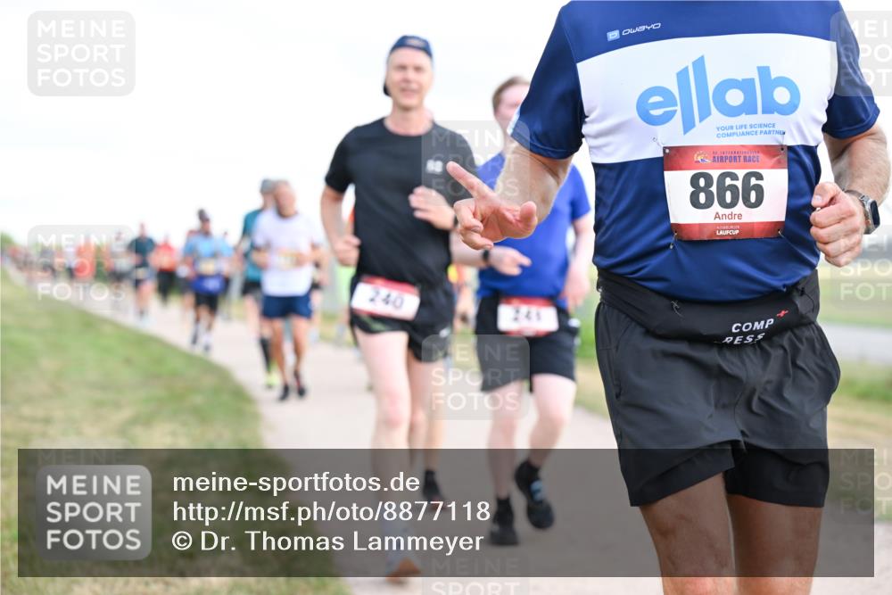 14.09.2025 - Airport Race Dr. Thomas Lammeyer http://msf.ph/oto/8877118 14.09.2025 12:22:25 Laufen 40, 866, 240, 241 meine-sportfotos.de