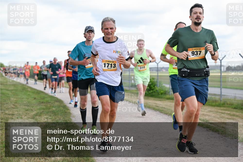 14.09.2025 - Airport Race Dr. Thomas Lammeyer http://msf.ph/oto/8877134 14.09.2025 12:22:28 Laufen 1713, 310, 937 meine-sportfotos.de