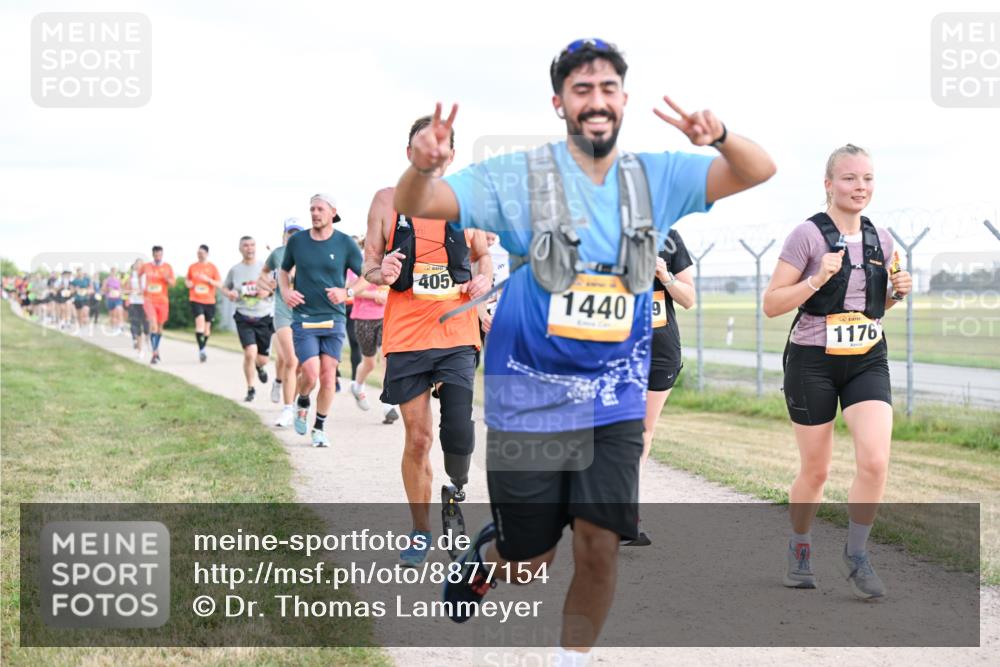14.09.2025 - Airport Race Dr. Thomas Lammeyer http://msf.ph/oto/8877154 14.09.2025 12:22:31 Laufen 405, 14409, 1176 meine-sportfotos.de