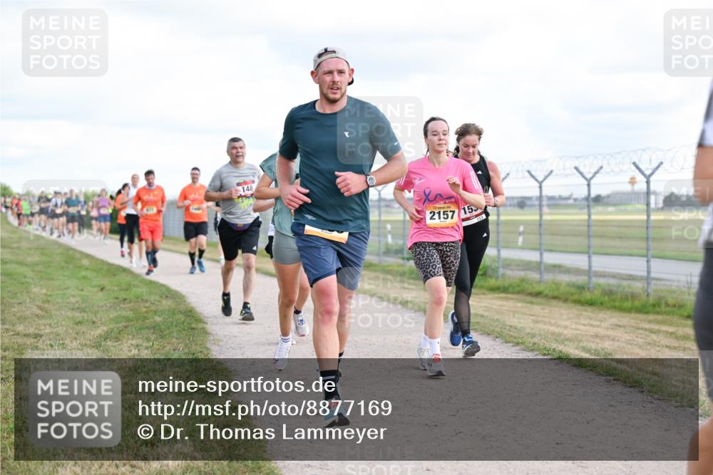 14.09.2025 - Airport Race Dr. Thomas Lammeyer http://msf.ph/oto/8877169 14.09.2025 12:22:33 Laufen 148, 2157, 15, 153 meine-sportfotos.de
