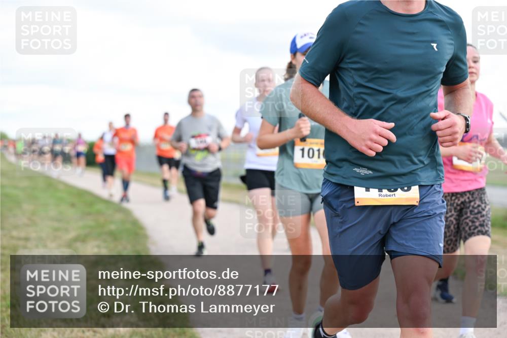14.09.2025 - Airport Race Dr. Thomas Lammeyer http://msf.ph/oto/8877177 14.09.2025 12:22:34 Laufen 1016 meine-sportfotos.de
