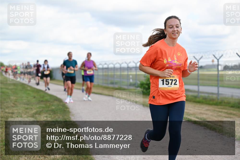 14.09.2025 - Airport Race Dr. Thomas Lammeyer http://msf.ph/oto/8877228 14.09.2025 12:22:42 Laufen 1572 meine-sportfotos.de