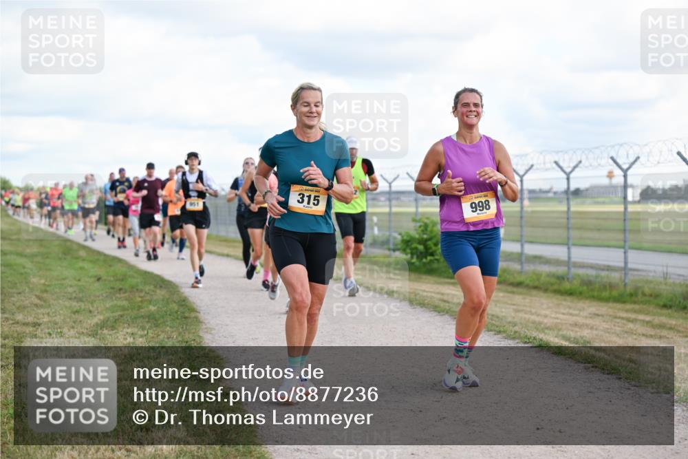 14.09.2025 - Airport Race Dr. Thomas Lammeyer http://msf.ph/oto/8877236 14.09.2025 12:22:45 Laufen 951, 315, 998 meine-sportfotos.de