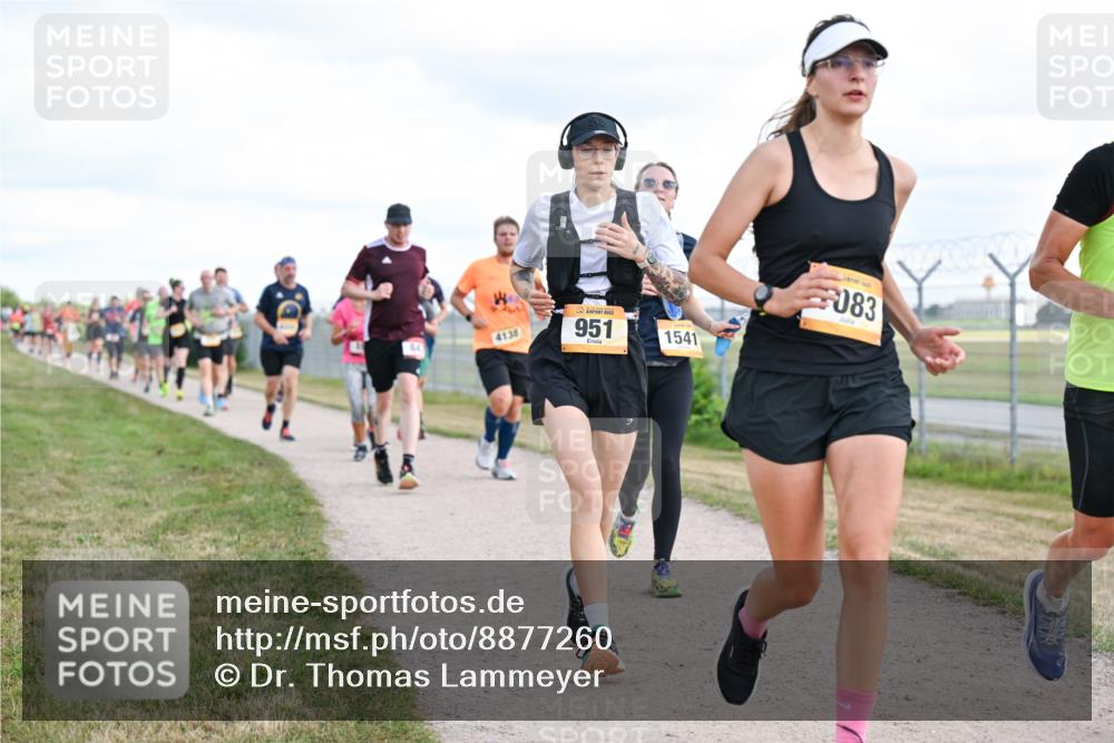 14.09.2025 - Airport Race Dr. Thomas Lammeyer http://msf.ph/oto/8877260 14.09.2025 12:22:49 Laufen 4138, 951, 1541, 083 meine-sportfotos.de
