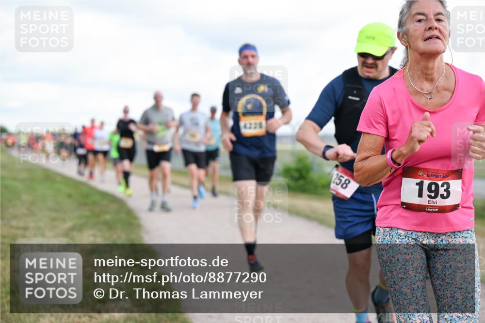 14.09.2025 - Airport Race Dr. Thomas Lammeyer http://msf.ph/oto/8877290 14.09.2025 12:22:54 Laufen 4229, 258, 193 meine-sportfotos.de