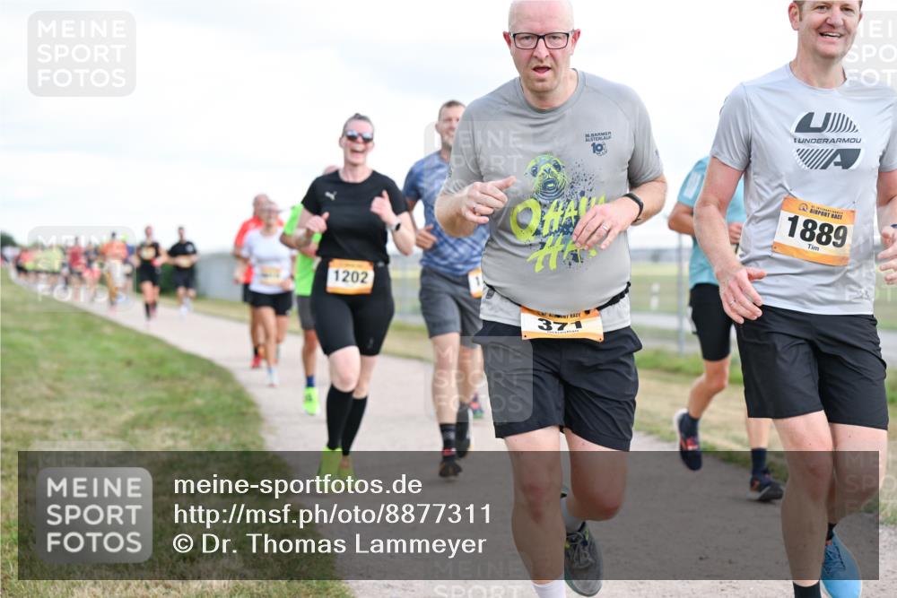 14.09.2025 - Airport Race Dr. Thomas Lammeyer http://msf.ph/oto/8877311 14.09.2025 12:22:57 Laufen 1202, 371, 1889 meine-sportfotos.de