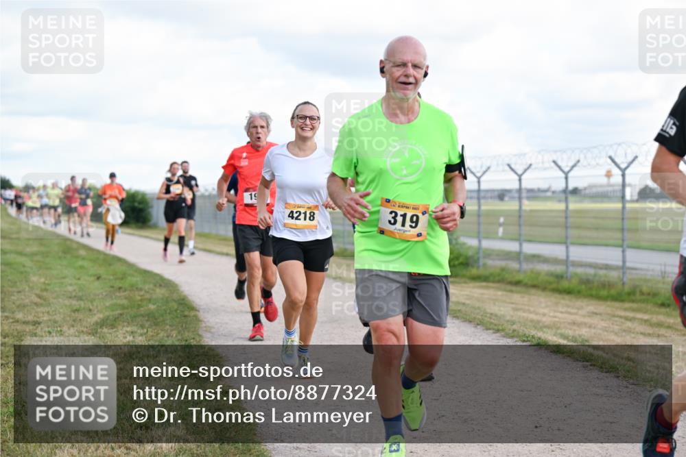14.09.2025 - Airport Race Dr. Thomas Lammeyer http://msf.ph/oto/8877324 14.09.2025 12:23:00 Laufen 19, 4218, 319 meine-sportfotos.de