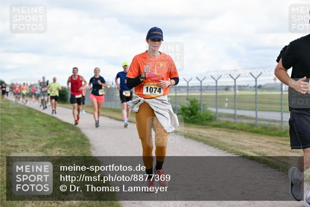 14.09.2025 - Airport Race Dr. Thomas Lammeyer http://msf.ph/oto/8877369 14.09.2025 12:23:08 Laufen 1074 meine-sportfotos.de