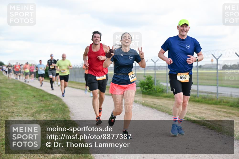 14.09.2025 - Airport Race Dr. Thomas Lammeyer http://msf.ph/oto/8877387 14.09.2025 12:23:12 Laufen 126, 563 meine-sportfotos.de