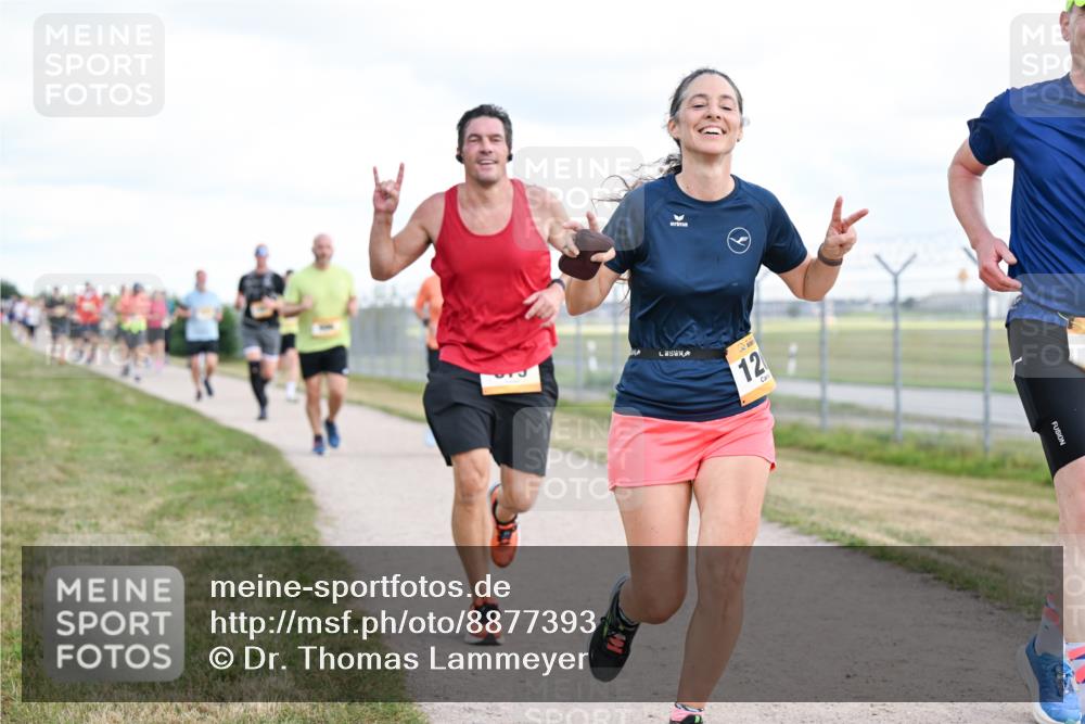 14.09.2025 - Airport Race Dr. Thomas Lammeyer http://msf.ph/oto/8877393 14.09.2025 12:23:12 Laufen 12 meine-sportfotos.de