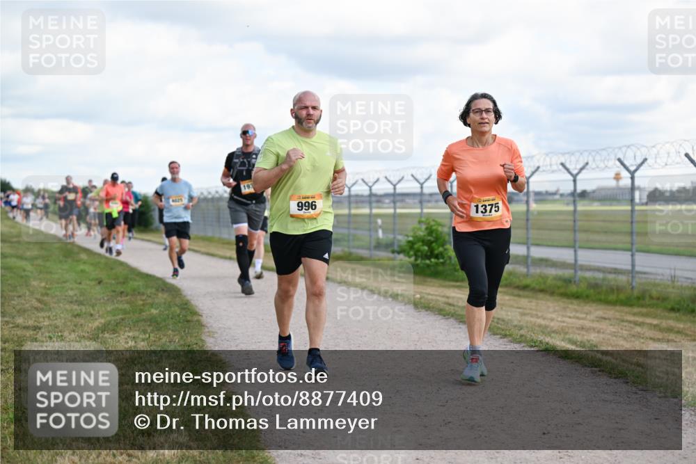 14.09.2025 - Airport Race Dr. Thomas Lammeyer http://msf.ph/oto/8877409 14.09.2025 12:23:15 Laufen 4025, 193, 996, 1375 meine-sportfotos.de