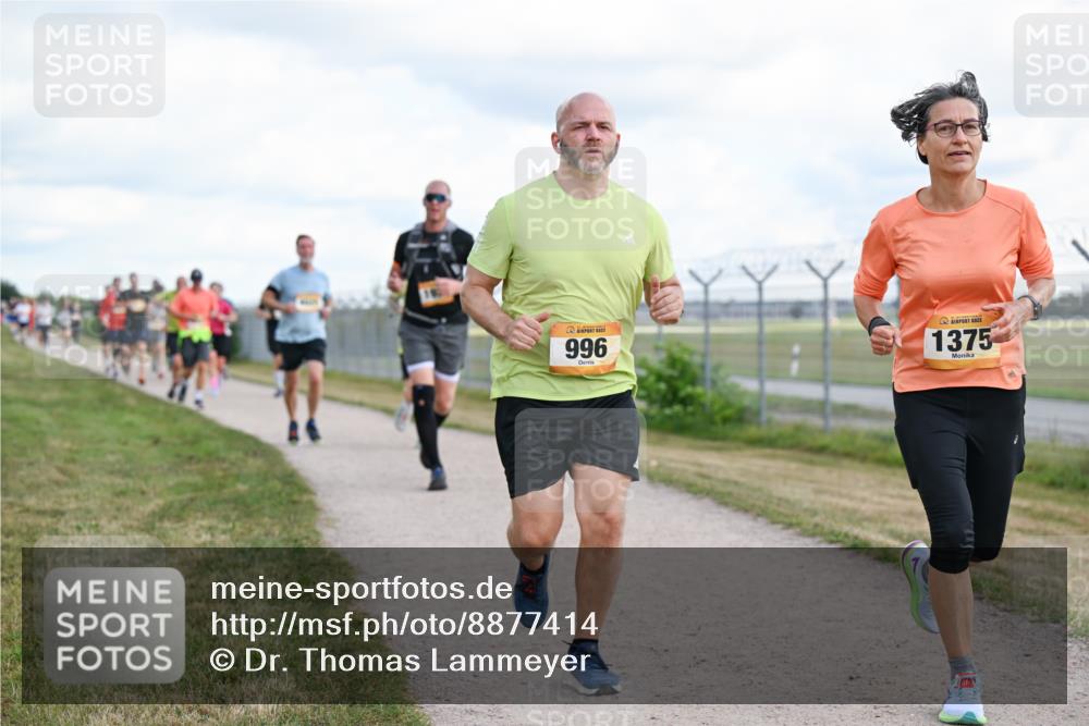 14.09.2025 - Airport Race Dr. Thomas Lammeyer http://msf.ph/oto/8877414 14.09.2025 12:23:16 Laufen 996, 1375 meine-sportfotos.de