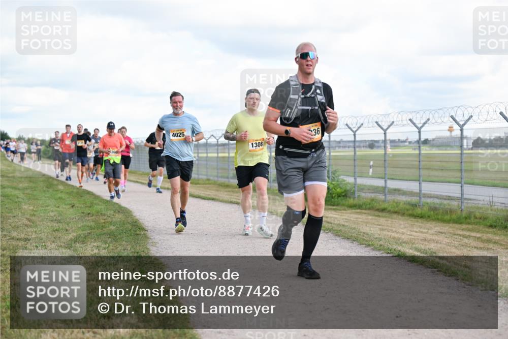 14.09.2025 - Airport Race Dr. Thomas Lammeyer http://msf.ph/oto/8877426 14.09.2025 12:23:18 Laufen 4025, 1308, 36 meine-sportfotos.de