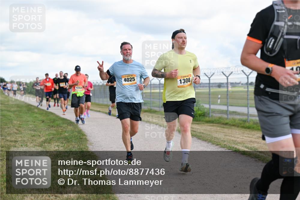14.09.2025 - Airport Race Dr. Thomas Lammeyer http://msf.ph/oto/8877436 14.09.2025 12:23:20 Laufen 4260, 4025, 1308 meine-sportfotos.de