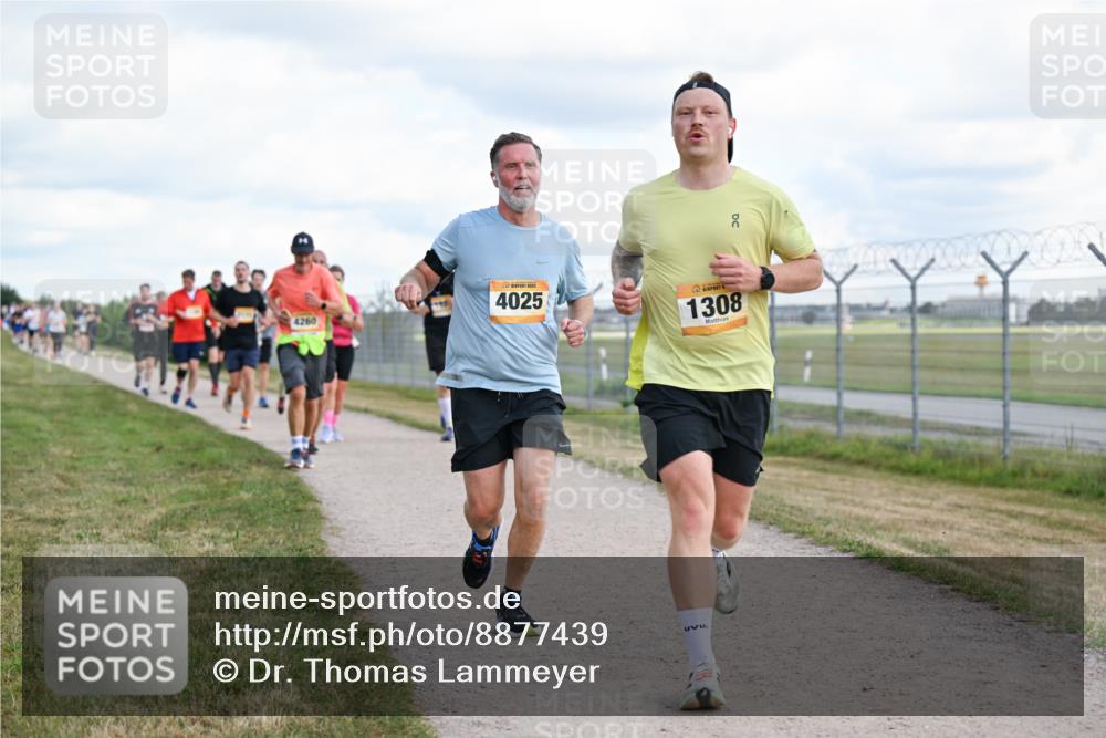 14.09.2025 - Airport Race Dr. Thomas Lammeyer http://msf.ph/oto/8877439 14.09.2025 12:23:20 Laufen 4025, 4260, 1308 meine-sportfotos.de