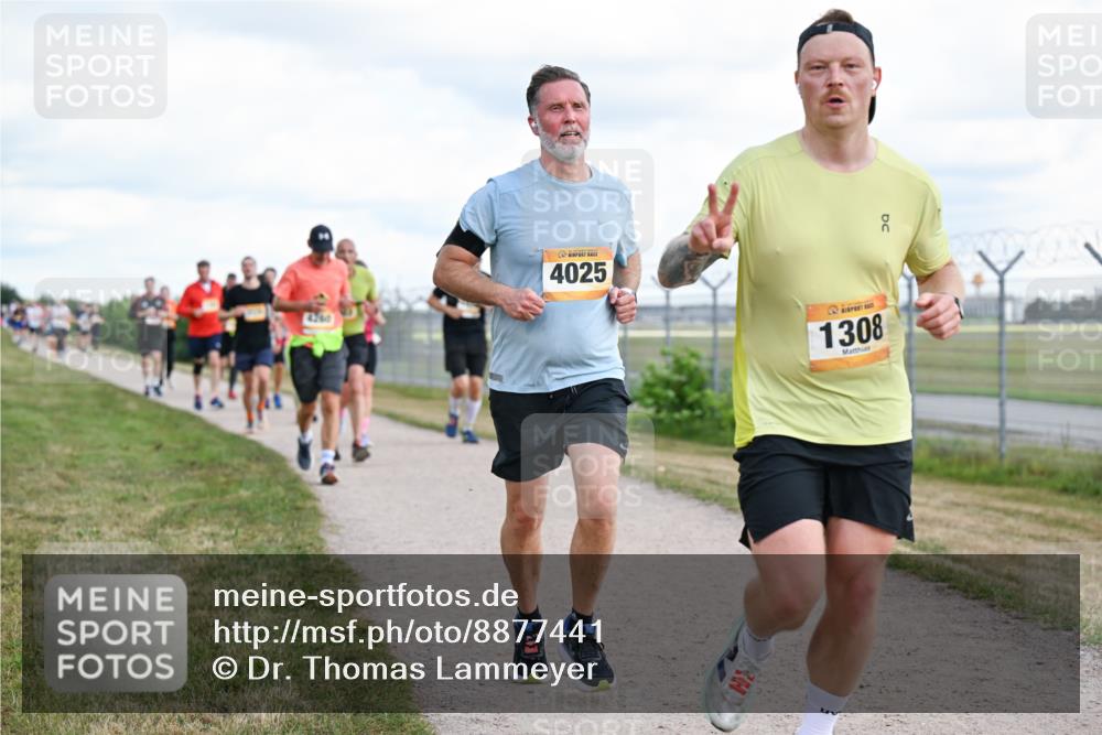 14.09.2025 - Airport Race Dr. Thomas Lammeyer http://msf.ph/oto/8877441 14.09.2025 12:23:21 Laufen 4025, 1308 meine-sportfotos.de