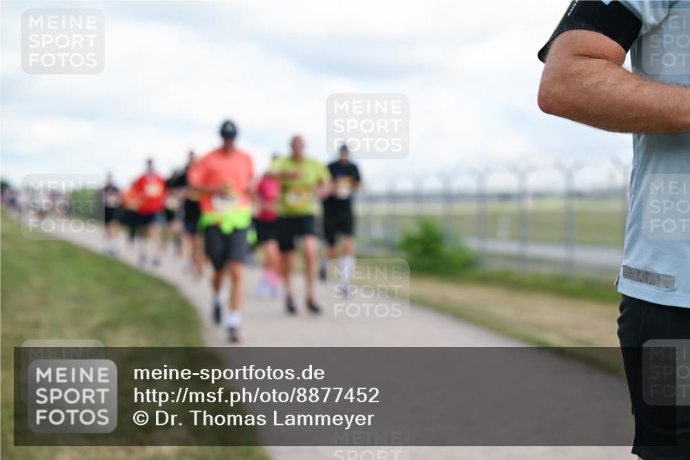 14.09.2025 - Airport Race Dr. Thomas Lammeyer http://msf.ph/oto/8877452 14.09.2025 12:23:22 Laufen  meine-sportfotos.de