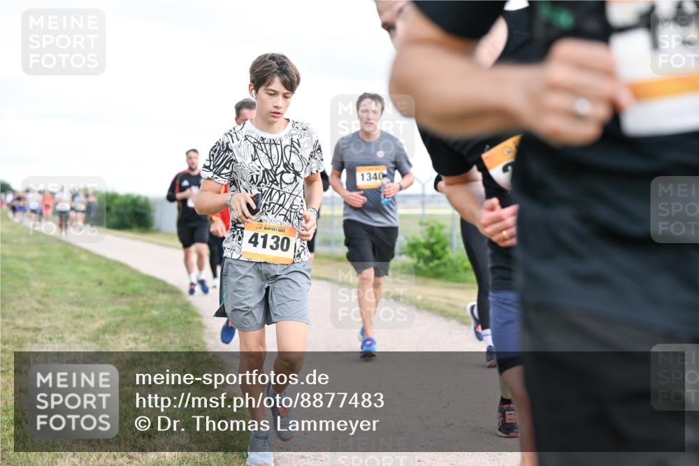 14.09.2025 - Airport Race Dr. Thomas Lammeyer http://msf.ph/oto/8877483 14.09.2025 12:23:27 Laufen 4130, 1340 meine-sportfotos.de