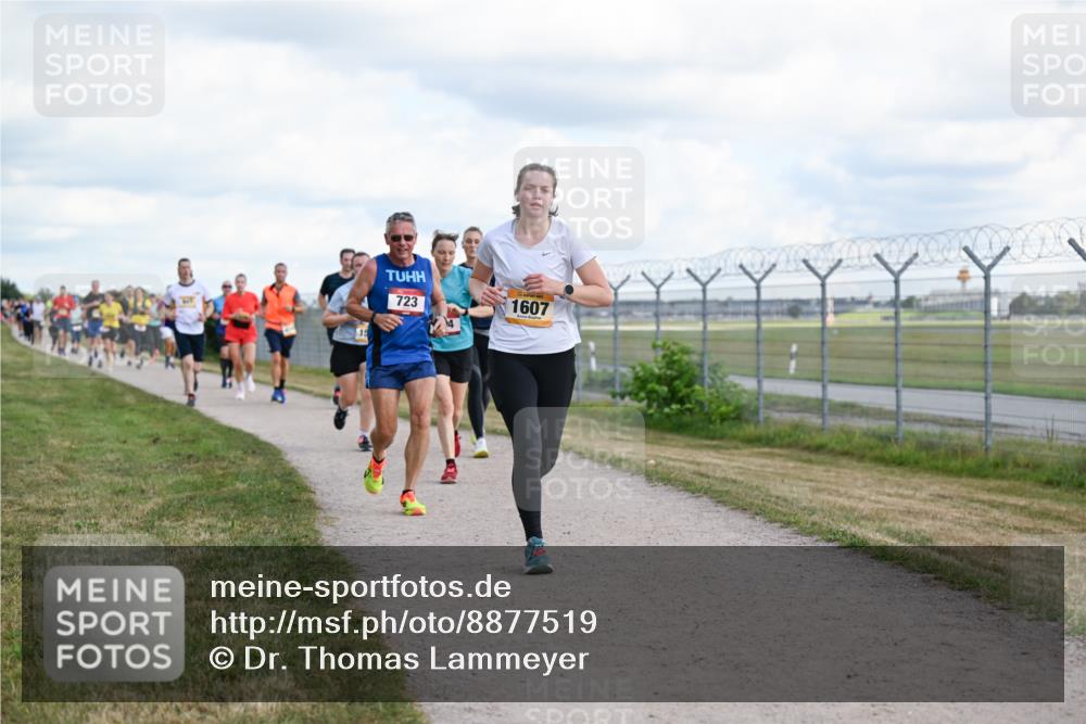 14.09.2025 - Airport Race Dr. Thomas Lammeyer http://msf.ph/oto/8877519 14.09.2025 12:23:41 Laufen 723, 1607, 15 meine-sportfotos.de