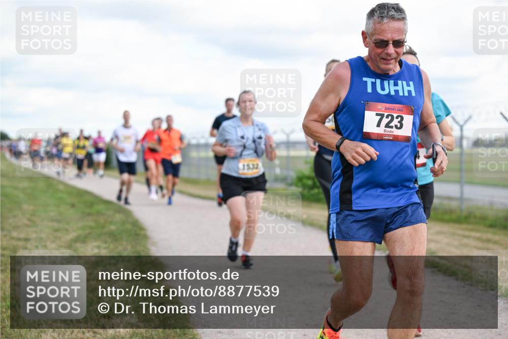 14.09.2025 - Airport Race Dr. Thomas Lammeyer http://msf.ph/oto/8877539 14.09.2025 12:23:43 Laufen 1532, 723 meine-sportfotos.de