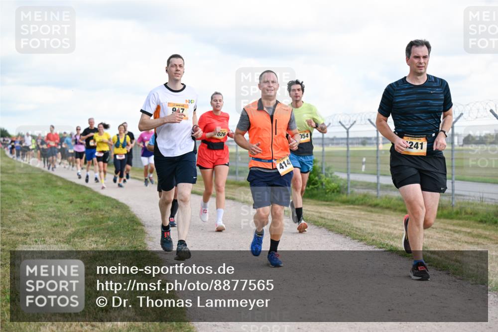 14.09.2025 - Airport Race Dr. Thomas Lammeyer http://msf.ph/oto/8877565 14.09.2025 12:23:47 Laufen 947, 026, 414, 054, 241 meine-sportfotos.de