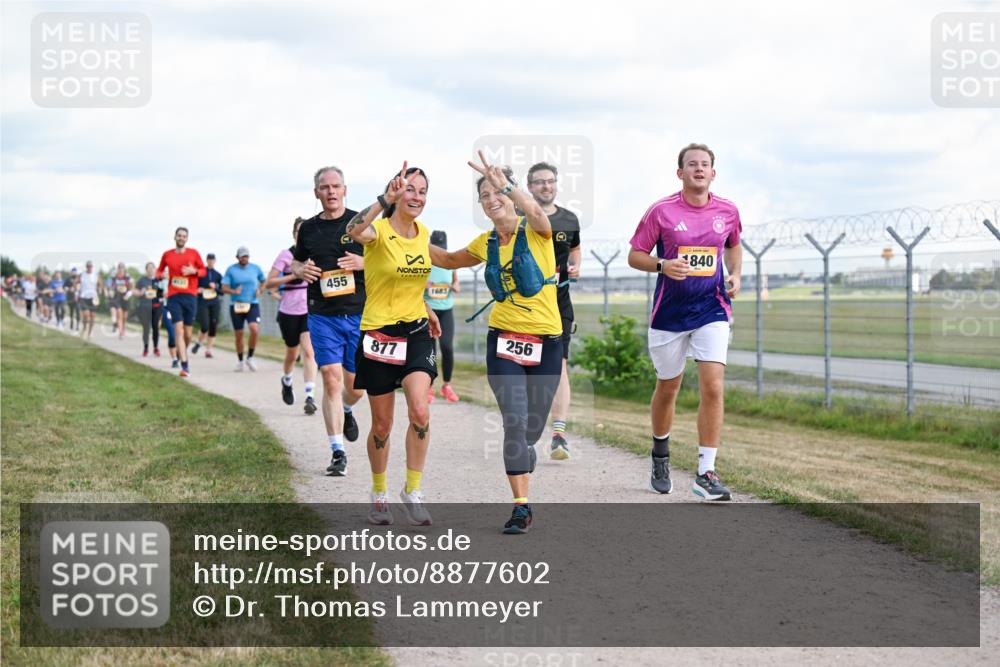 14.09.2025 - Airport Race Dr. Thomas Lammeyer http://msf.ph/oto/8877602 14.09.2025 12:23:53 Laufen 455, 1683, 877, 256, 840 meine-sportfotos.de
