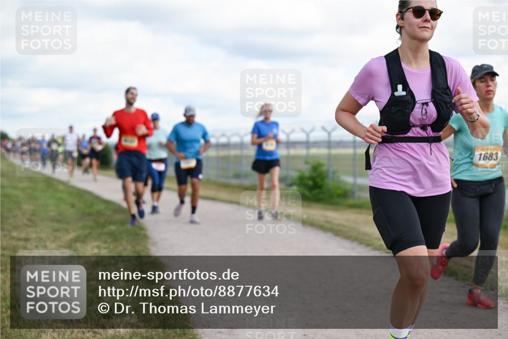 14.09.2025 - Airport Race Dr. Thomas Lammeyer http://msf.ph/oto/8877634 14.09.2025 12:23:57 Laufen 1683 meine-sportfotos.de