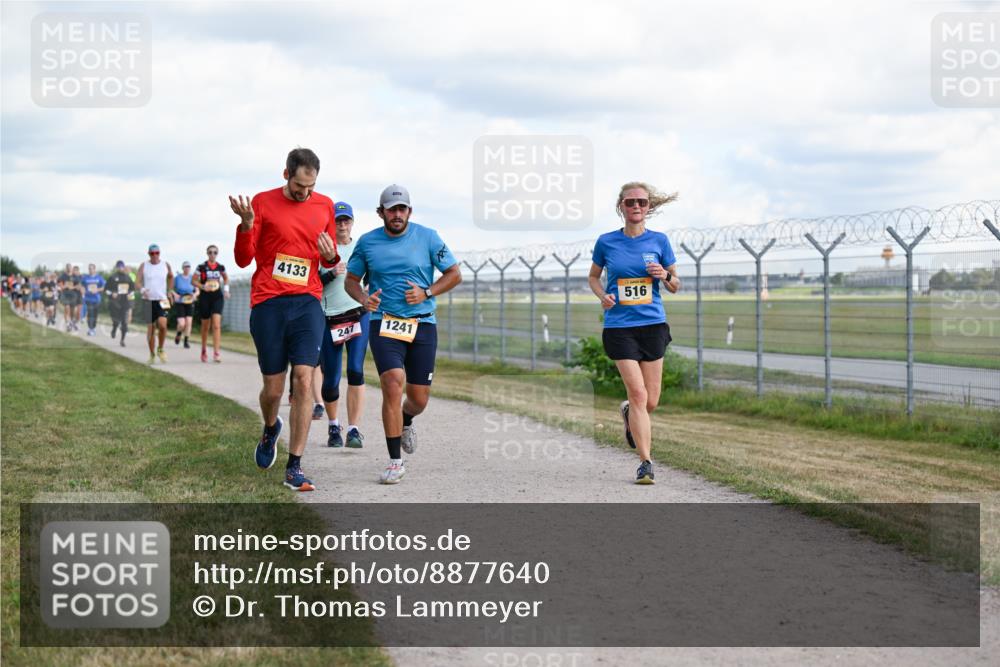 14.09.2025 - Airport Race Dr. Thomas Lammeyer http://msf.ph/oto/8877640 14.09.2025 12:23:58 Laufen 4133, 247, 1241, 516 meine-sportfotos.de