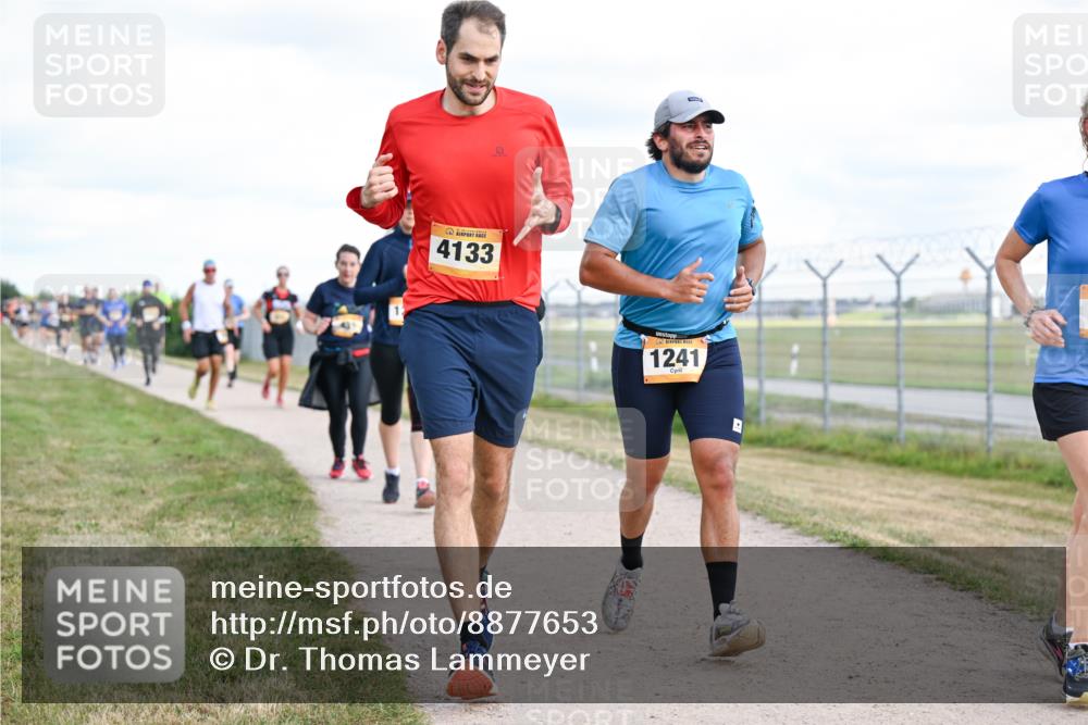 14.09.2025 - Airport Race Dr. Thomas Lammeyer http://msf.ph/oto/8877653 14.09.2025 12:24:00 Laufen 4133, 1241 meine-sportfotos.de