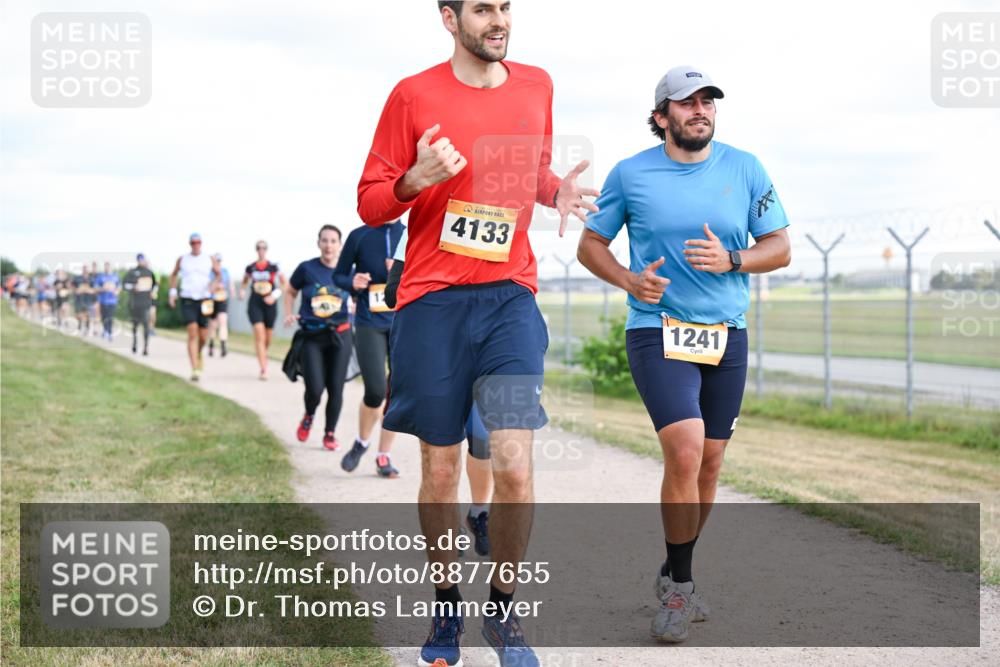 14.09.2025 - Airport Race Dr. Thomas Lammeyer http://msf.ph/oto/8877655 14.09.2025 12:24:01 Laufen 4133, 1241 meine-sportfotos.de