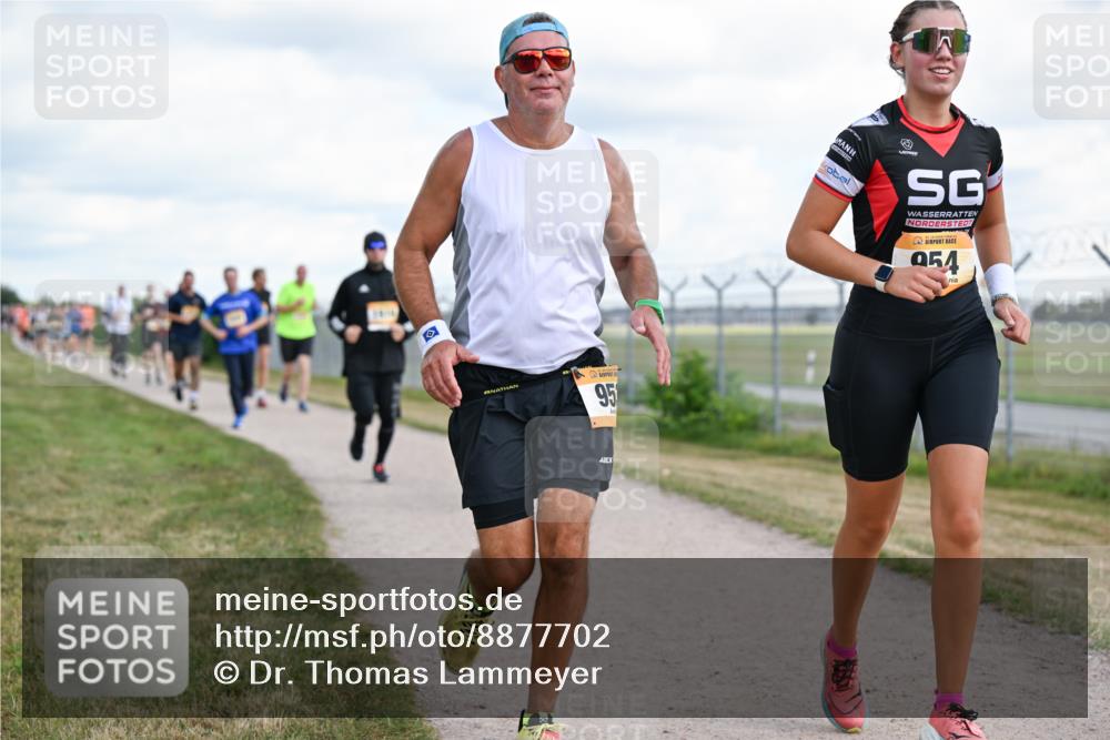 14.09.2025 - Airport Race Dr. Thomas Lammeyer http://msf.ph/oto/8877702 14.09.2025 12:24:08 Laufen 95, 954 meine-sportfotos.de