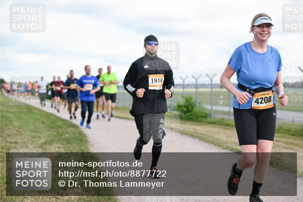 14.09.2025 - Airport Race Dr. Thomas Lammeyer http://msf.ph/oto/8877722 14.09.2025 12:24:11 Laufen 1916, 4208 meine-sportfotos.de