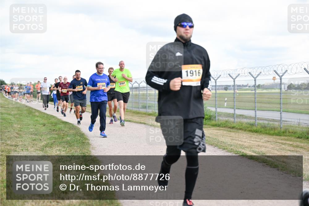 14.09.2025 - Airport Race Dr. Thomas Lammeyer http://msf.ph/oto/8877726 14.09.2025 12:24:11 Laufen 156, 2116, 2167, 98, 537, 1916 meine-sportfotos.de